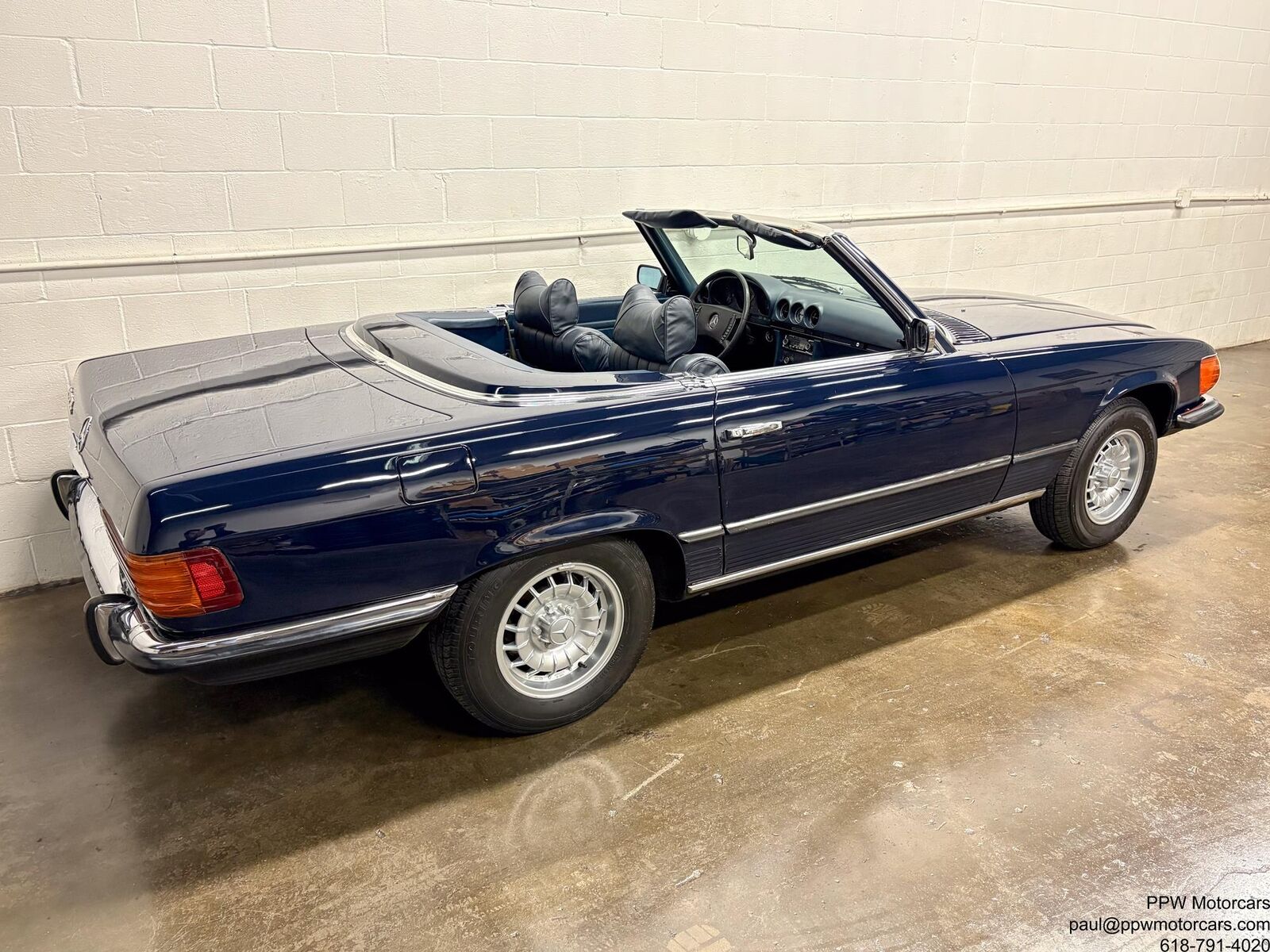 Mercedes-Benz-SL-Class-Cabriolet-1973-Blue-Blue-79447-23