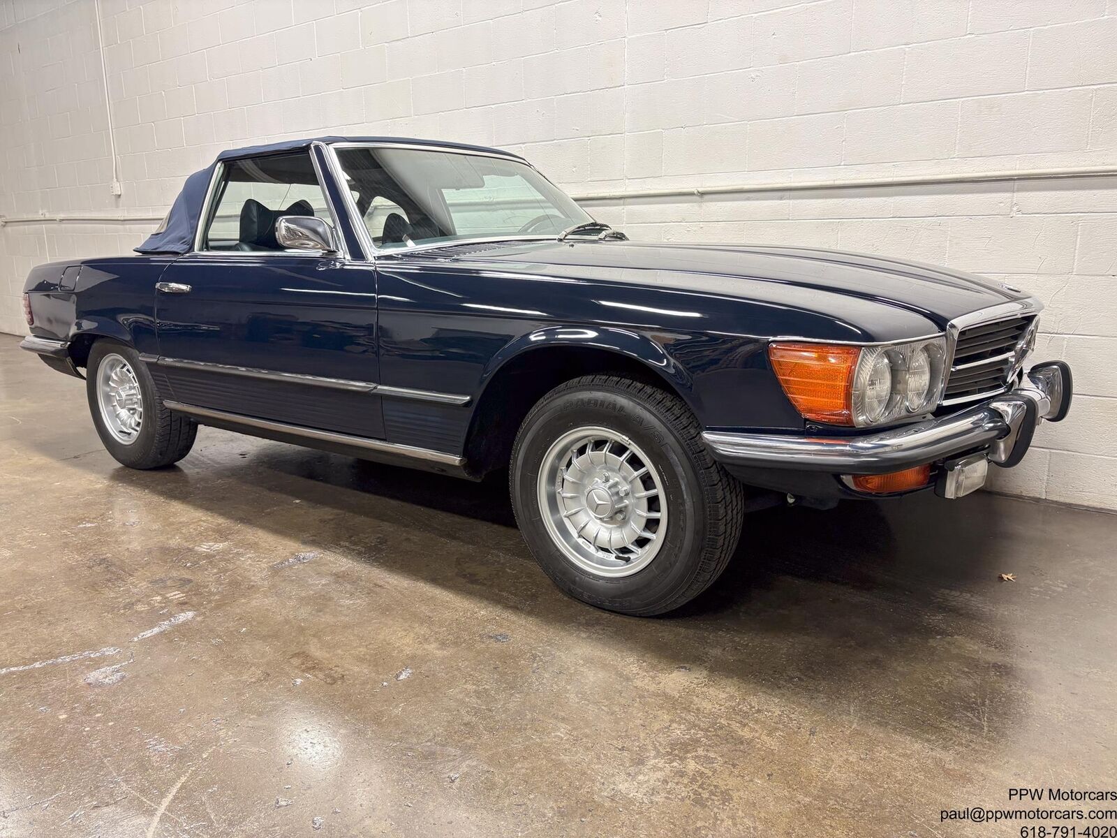 Mercedes-Benz-SL-Class-Cabriolet-1973-Blue-Blue-79447-25