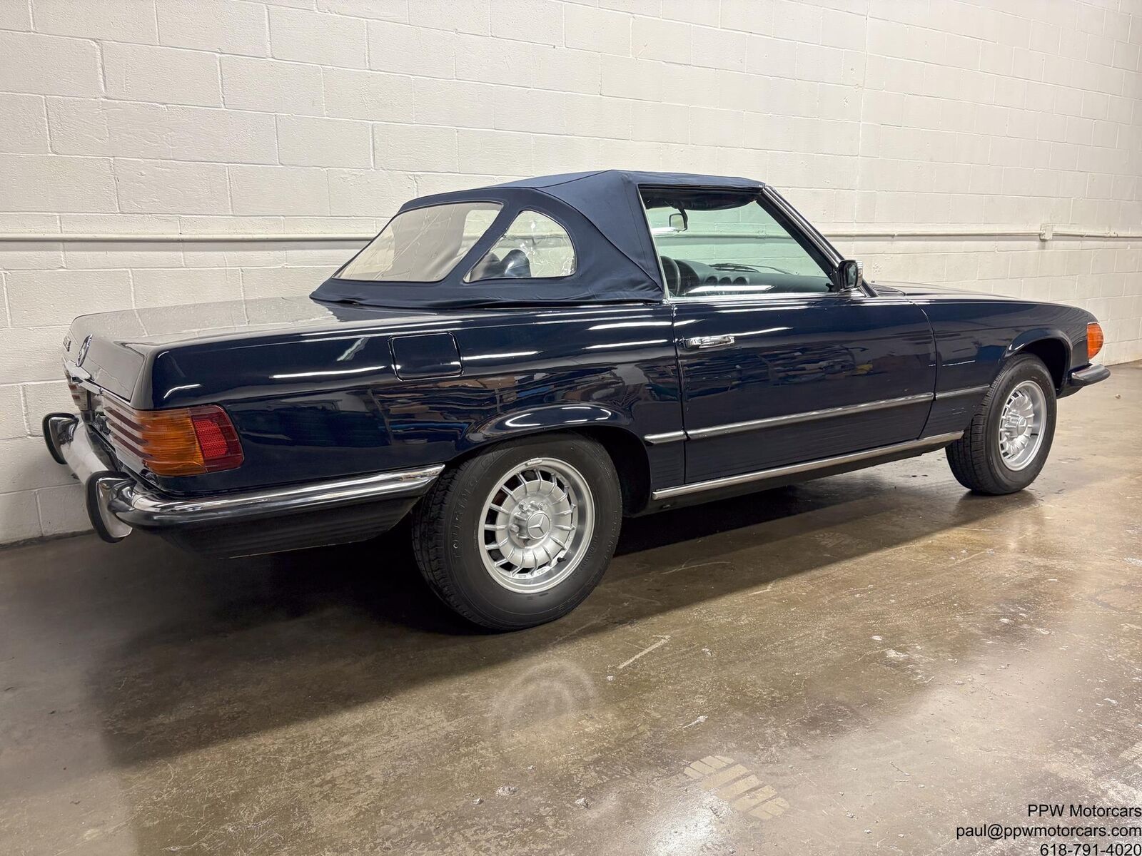 Mercedes-Benz-SL-Class-Cabriolet-1973-Blue-Blue-79447-26