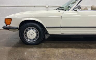 Mercedes-Benz-SL-Class-Cabriolet-1973-White-Parchment-107530-19