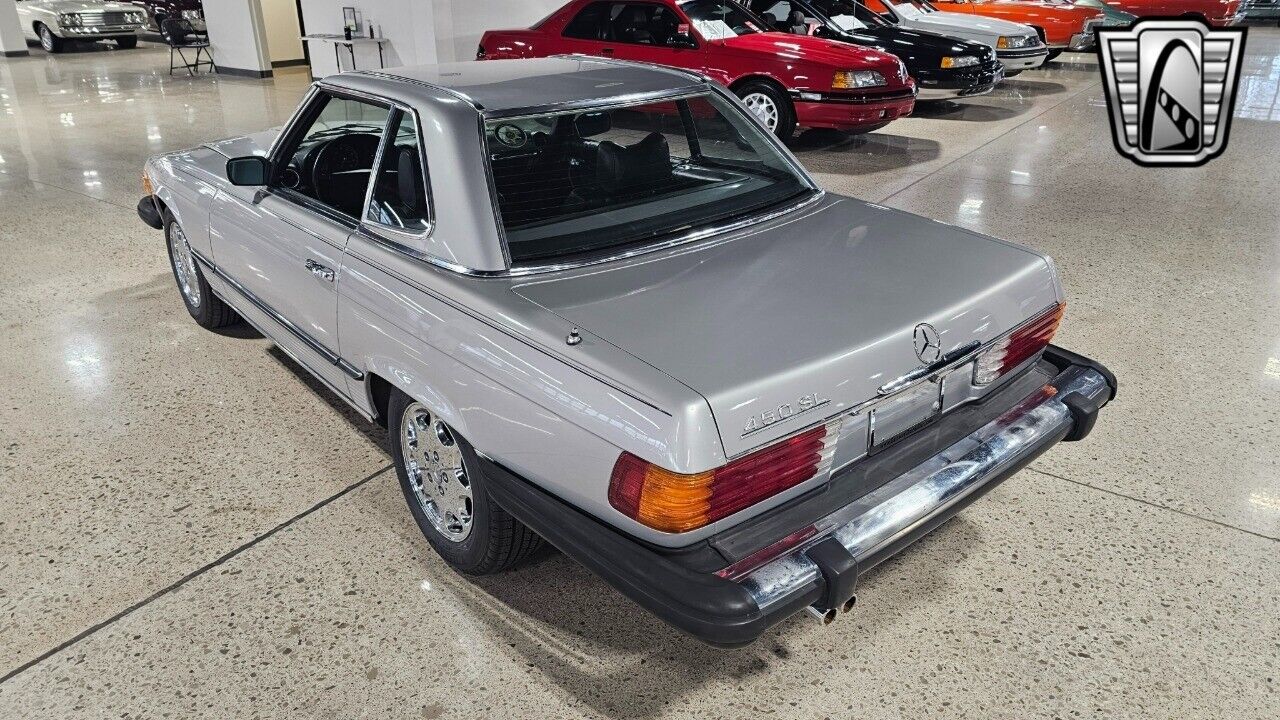 Mercedes-Benz-SL-Class-Cabriolet-1975-Gray-Black-104440-3