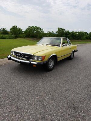 Mercedes-Benz-SL-Class-Cabriolet-1975-Yellow-Tan-137406-1