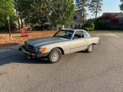 Mercedes-Benz-SL-Class-Cabriolet-1976-Silver-Black-153261-2