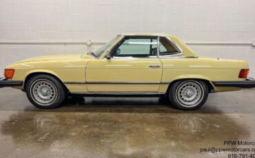 Mercedes-Benz-SL-Class-Cabriolet-1977-Yellow-Chocolate-118916-12