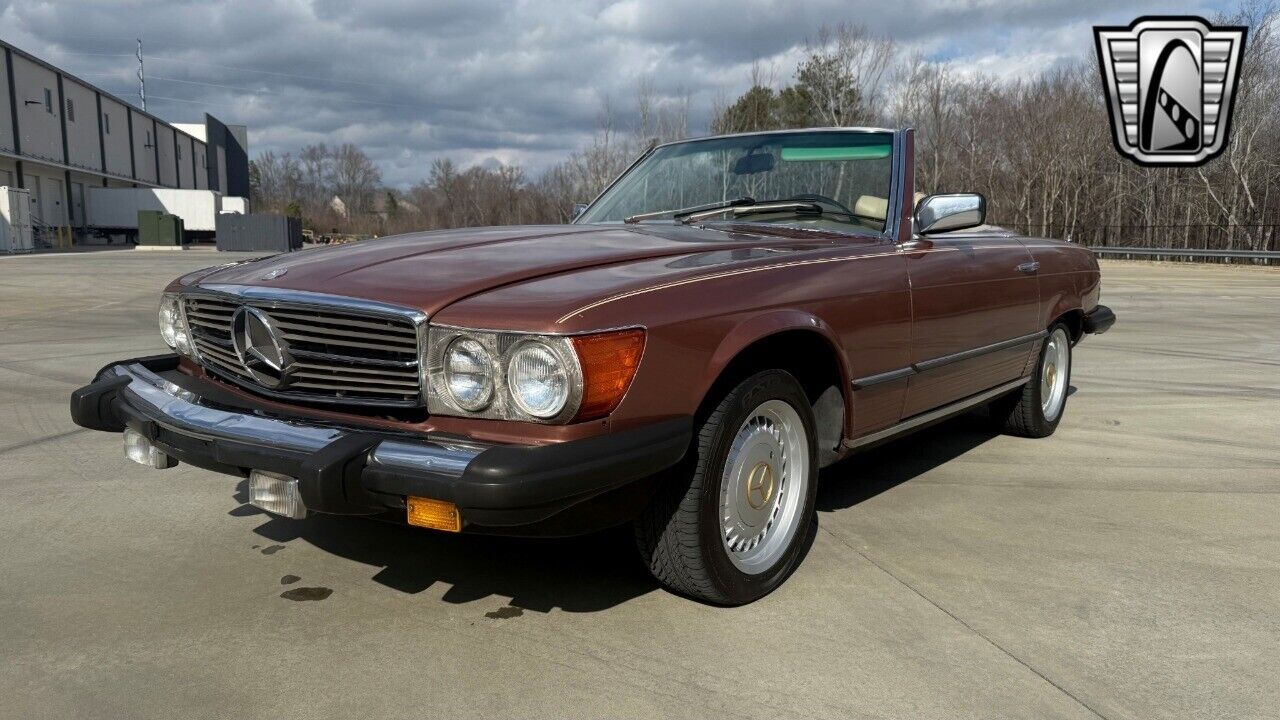 Mercedes-Benz-SL-Class-Cabriolet-1979-Brown-Tan-182002-2