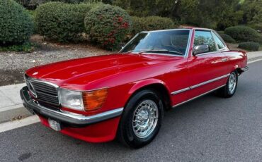 Mercedes-Benz-SL-Class-Cabriolet-1979-Red-Black-125563-12