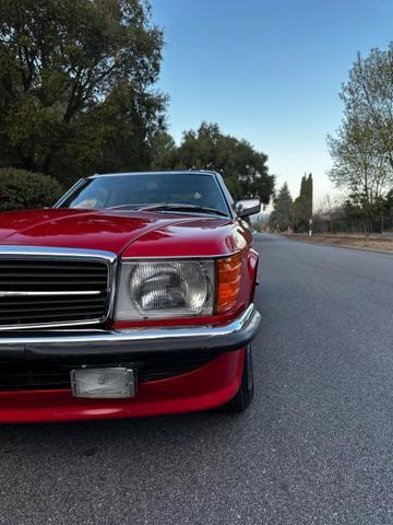 Mercedes-Benz-SL-Class-Cabriolet-1979-Red-Black-125563-18