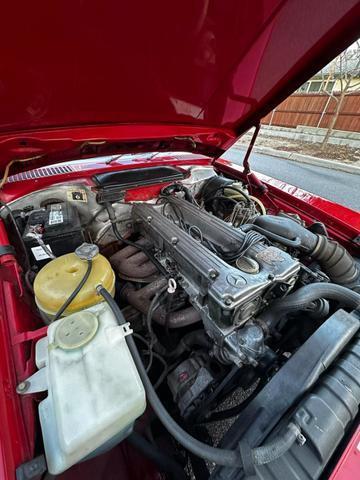 Mercedes-Benz-SL-Class-Cabriolet-1979-Red-Black-125563-31