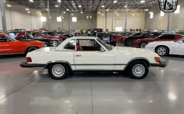 Mercedes-Benz-SL-Class-Cabriolet-1979-White-Red-132055-5