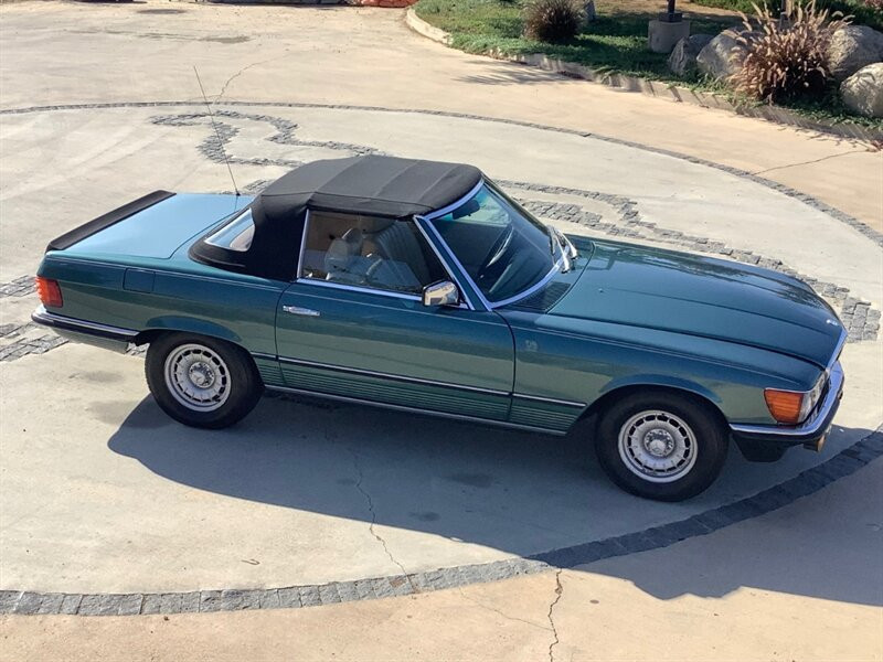 Mercedes-Benz-SL-Class-Cabriolet-1980-Green-Tan-129087-17