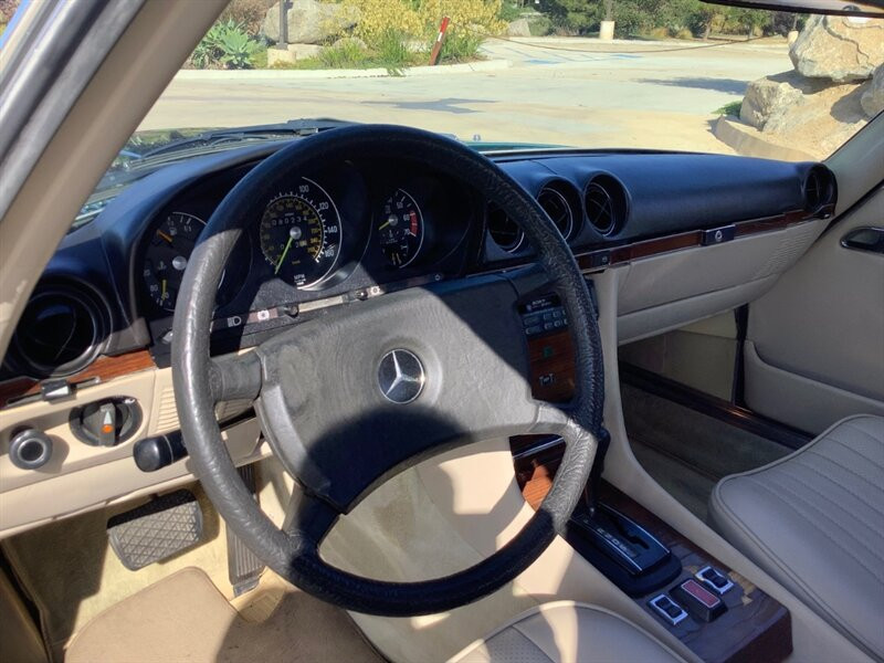 Mercedes-Benz-SL-Class-Cabriolet-1980-Green-Tan-129087-20