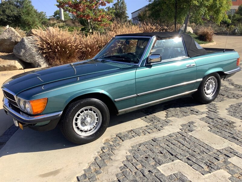 Mercedes-Benz-SL-Class-Cabriolet-1980-Green-Tan-129087-6