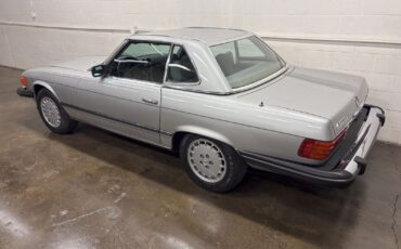 Mercedes-Benz-SL-Class-Cabriolet-1980-Silver-Gray-120062-17