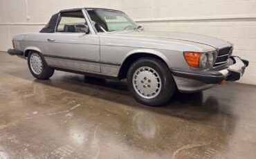 Mercedes-Benz-SL-Class-Cabriolet-1980-Silver-Gray-120062-32