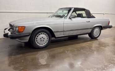 Mercedes-Benz-SL-Class-Cabriolet-1980-Silver-Gray-120062-7