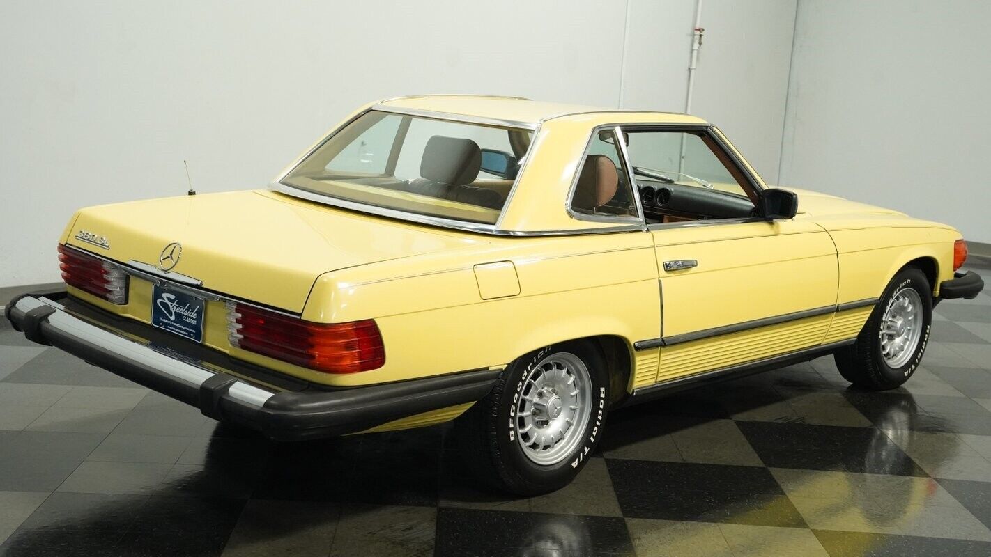 Mercedes-Benz-SL-Class-Cabriolet-1982-Yellow-Sand-Beige-83424-10