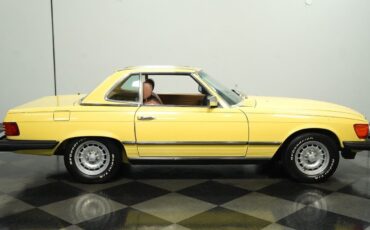 Mercedes-Benz-SL-Class-Cabriolet-1982-Yellow-Sand-Beige-83424-11