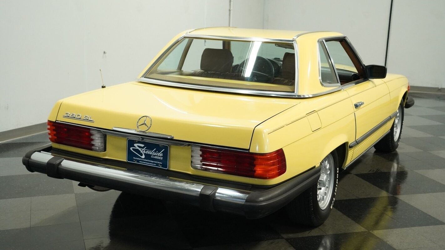 Mercedes-Benz-SL-Class-Cabriolet-1982-Yellow-Sand-Beige-83424-9