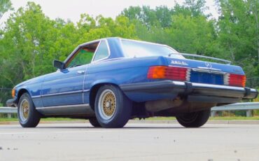 Mercedes-Benz-SL-Class-Cabriolet-1983-Blue-Tan-219534-7