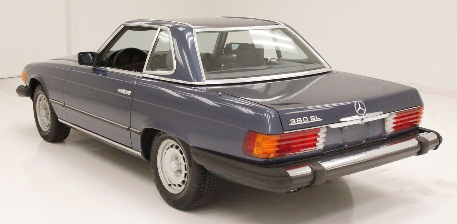 Mercedes-Benz-SL-Class-Cabriolet-1984-Blue-Gray-114405-6