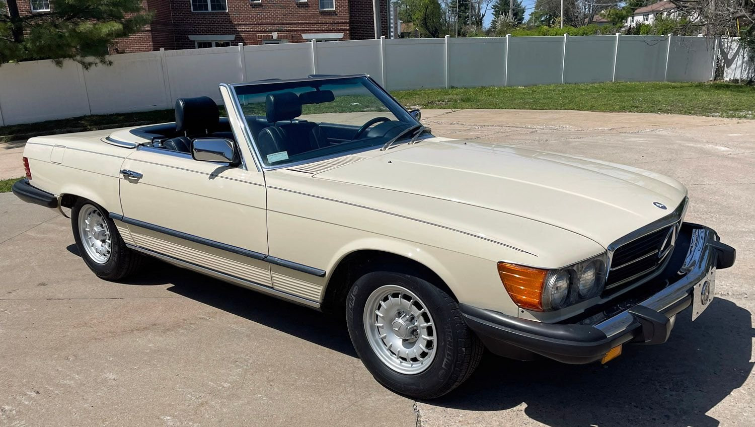 Mercedes-Benz SL-Class Cabriolet 1984 à vendre