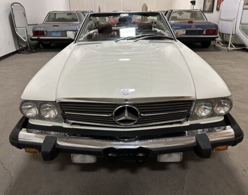 Mercedes-Benz-SL-Class-Cabriolet-1984-White-Burgundy-75573-1