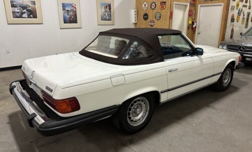 Mercedes-Benz-SL-Class-Cabriolet-1984-White-Burgundy-75573-7