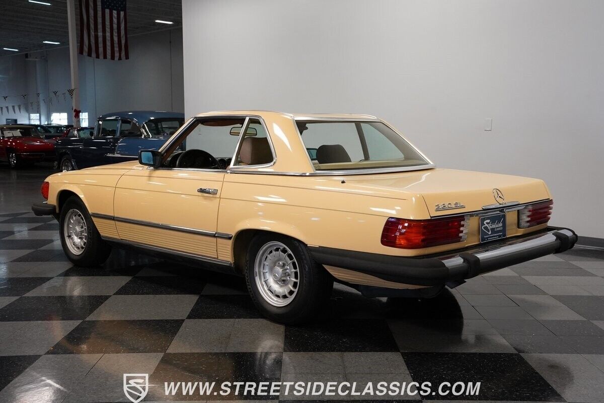 Mercedes-Benz-SL-Class-Cabriolet-1984-Yellow-Tan-124539-9