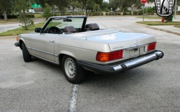 Mercedes-Benz-SL-Class-Cabriolet-1985-Silver-Brown-318333-10