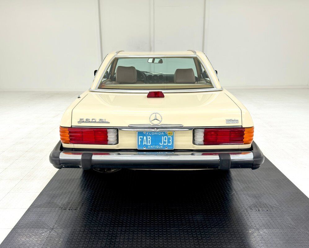 Mercedes-Benz-SL-Class-Cabriolet-1986-Light-Ivory-Saddle-181099-3