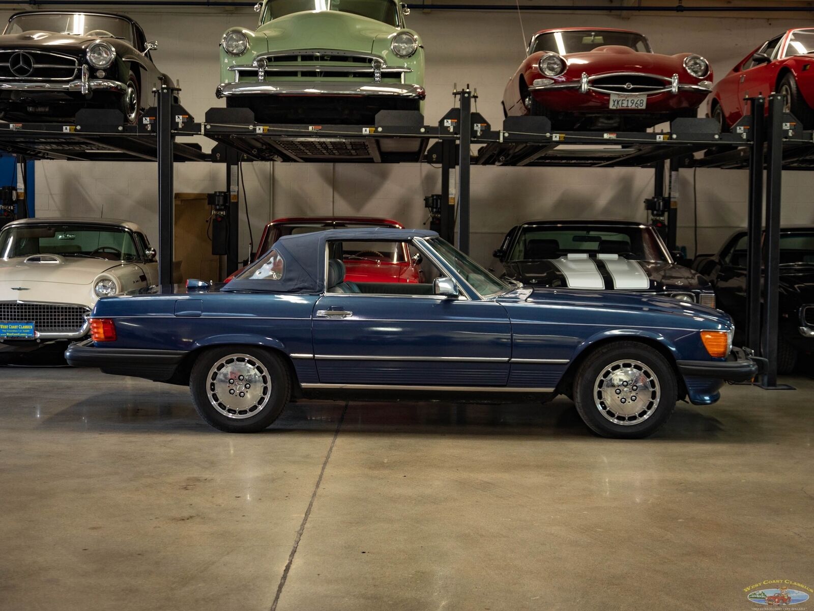 Mercedes-Benz-SL-Class-Cabriolet-1987-Blue-Blue-91853-2