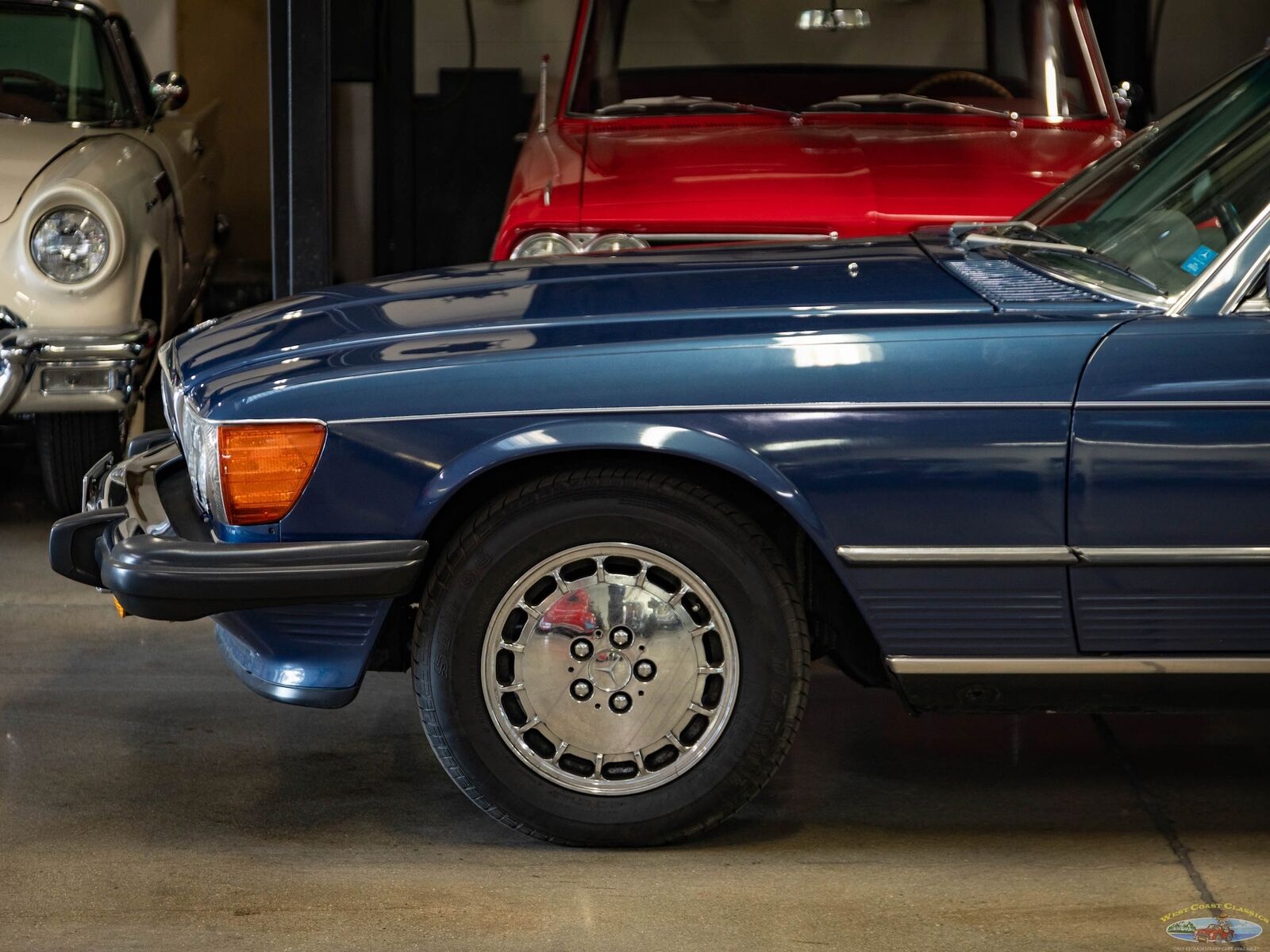 Mercedes-Benz-SL-Class-Cabriolet-1987-Blue-Blue-91853-4