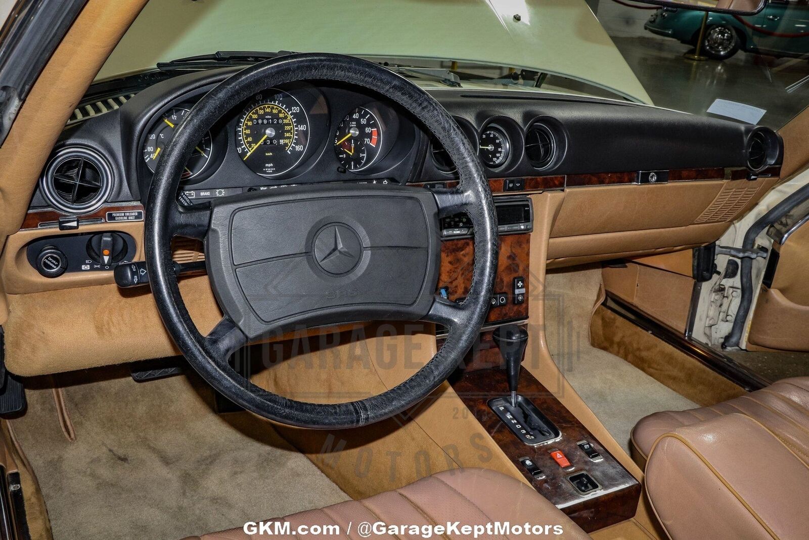 Mercedes-Benz-SL-Class-Cabriolet-1987-Cream-Tan-143438-5