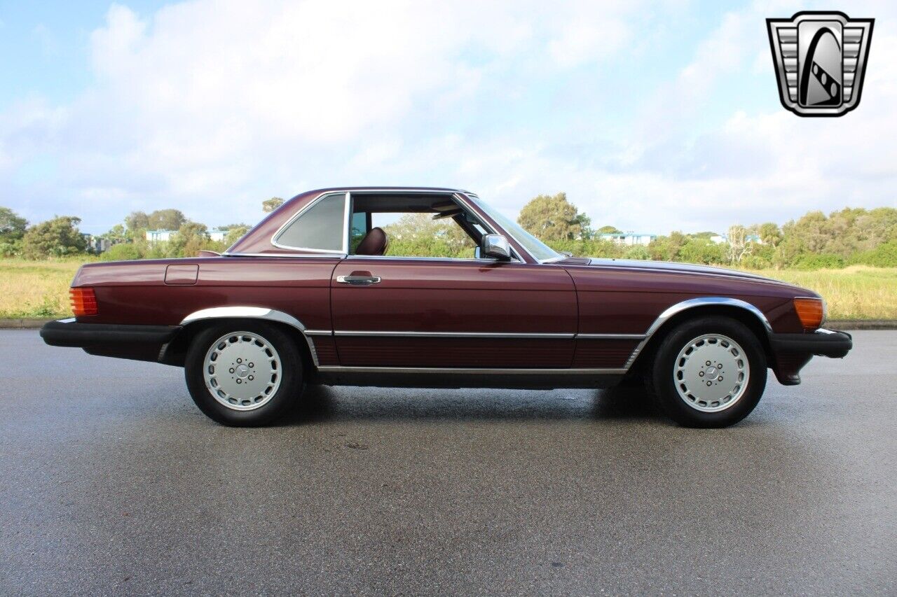 Mercedes-Benz-SL-Class-Cabriolet-1987-Red-Red-99319-2