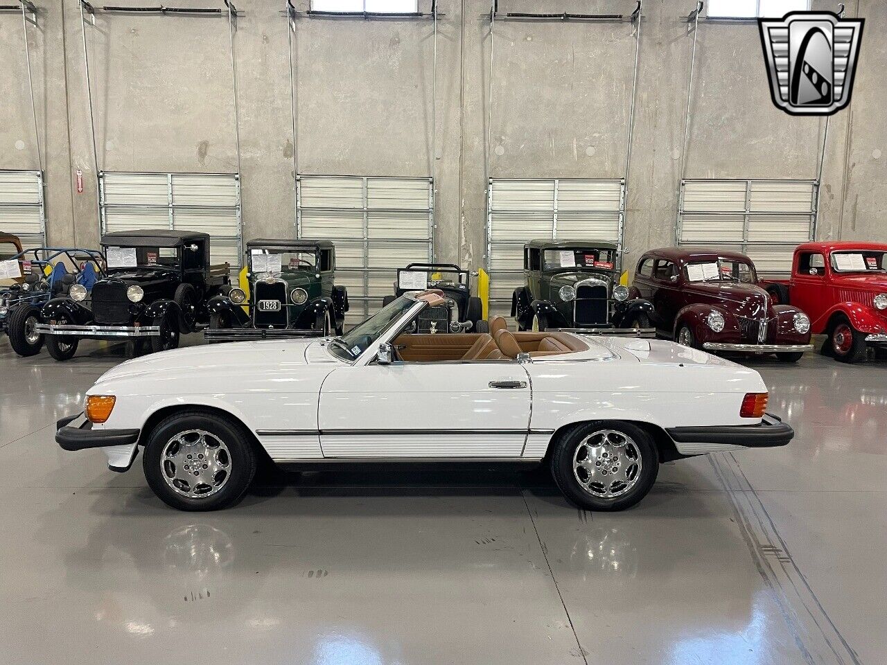 Mercedes-Benz-SL-Class-Cabriolet-1987-White-Tan-116394-3