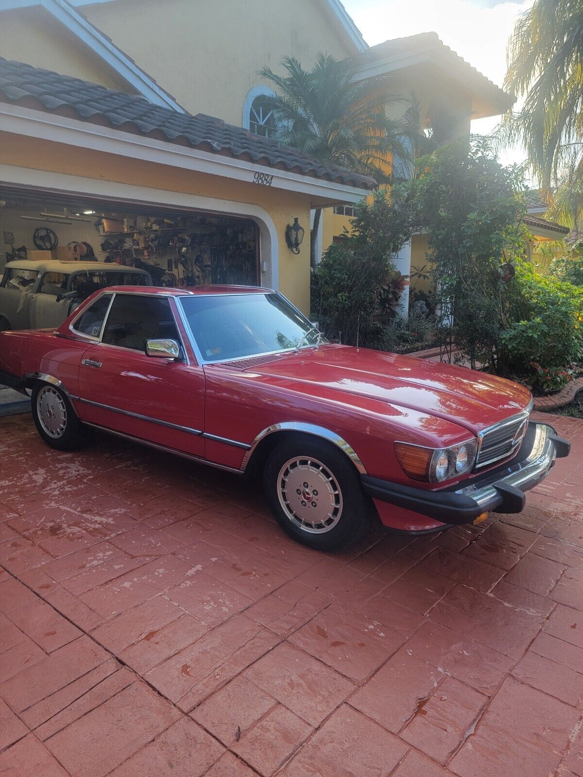 Mercedes-Benz-SL-Class-Cabriolet-1989-Red-Tan-225308-1