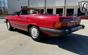 Mercedes-Benz-SL-Class-Coupe-1986-Red-Tan-129153-4