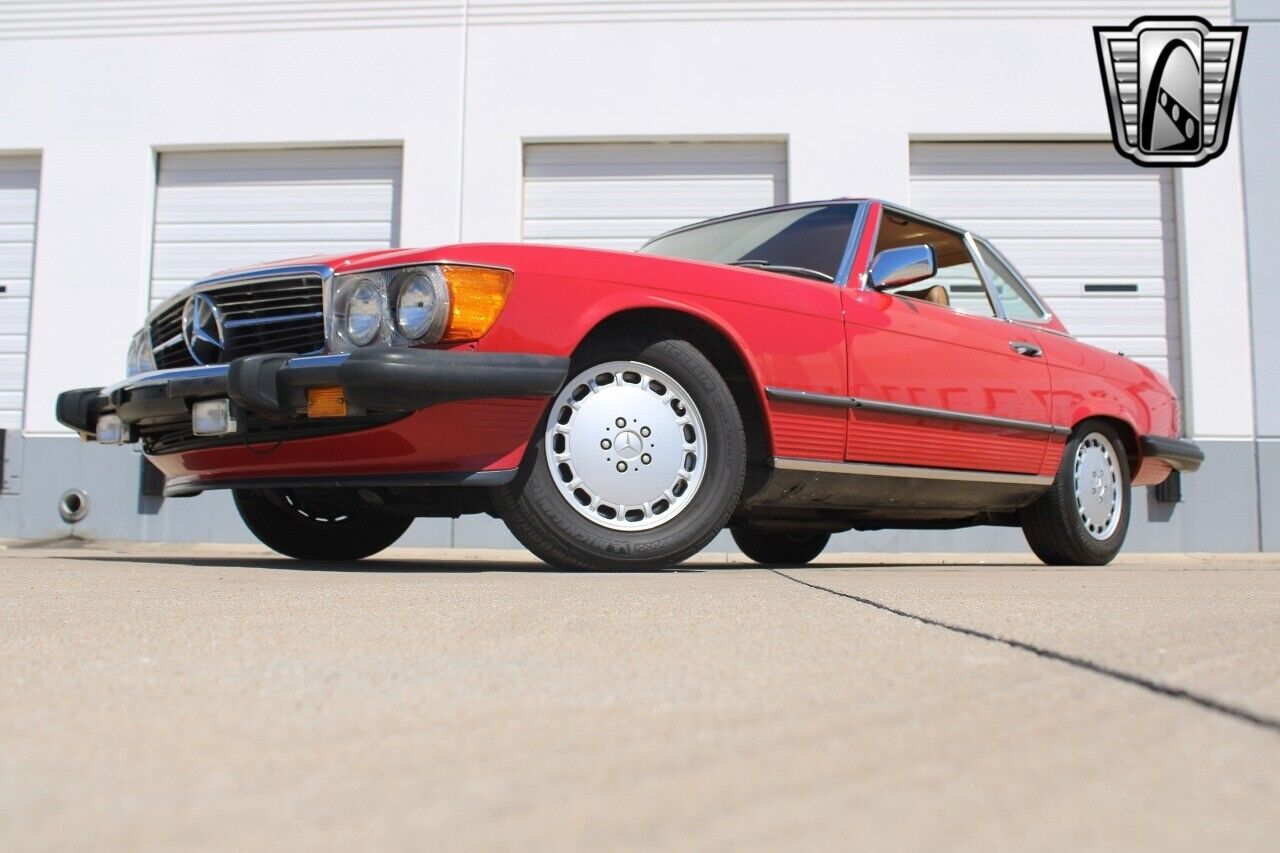 Mercedes-Benz-SL-Class-Coupe-1987-Red-Tan-97969-3