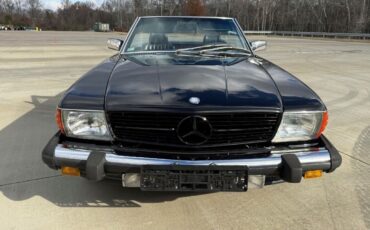 Mercedes-Benz-SL-Class-Coupe-1989-Black-Black-170938-8