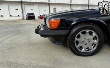 Mercedes-Benz-SL-Class-Coupe-1989-Black-Black-170938-9