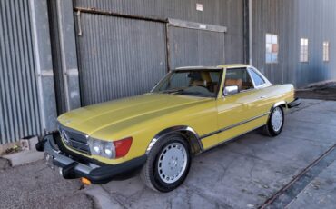 Mercedes-benz-380-sl-1981-yellow-151368