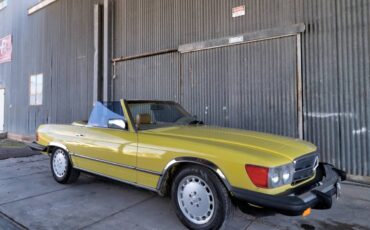 Mercedes-benz-380-sl-1981-yellow-151368-8