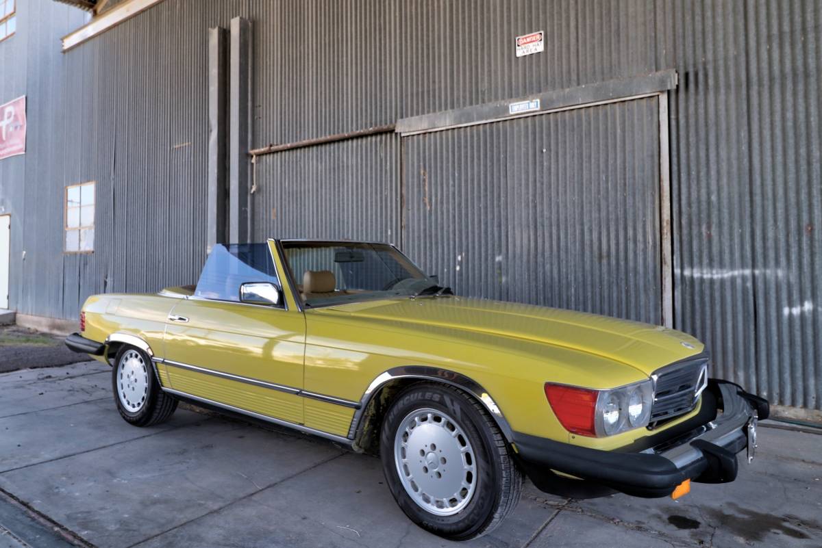 Mercedes-benz-380-sl-1981-yellow-151368-8