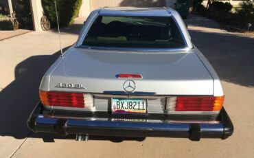 Mercedes-benz-450sl-1979-135185-5