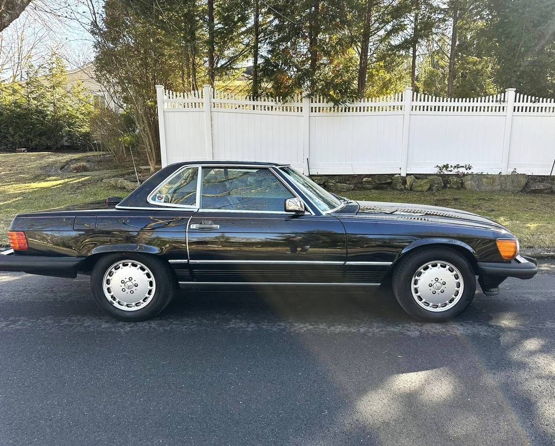 Mercedes-benz-560sl-1987-black-158005-1