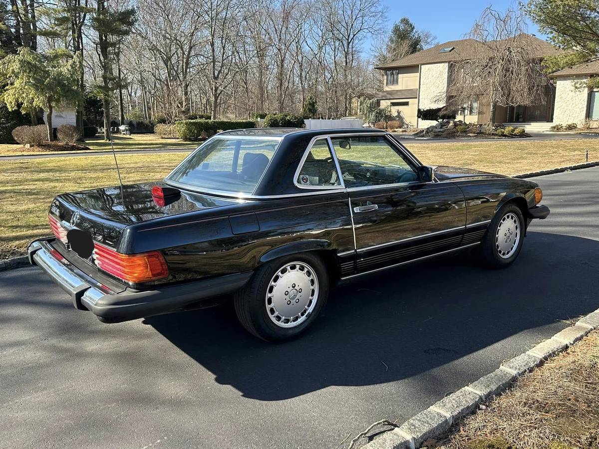 Mercedes-benz-560sl-1987-black-158005-9