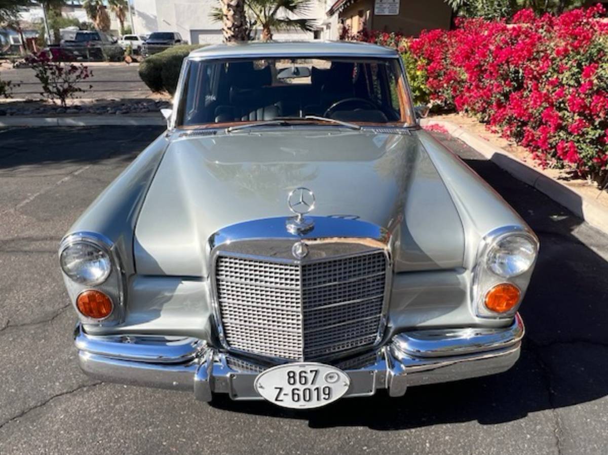 Mercedes-benz-600-w100-1970-75639-3