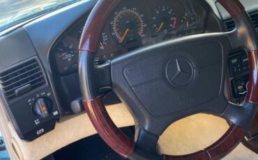 Mercedes-benz-Al-1994-blue-172199-9