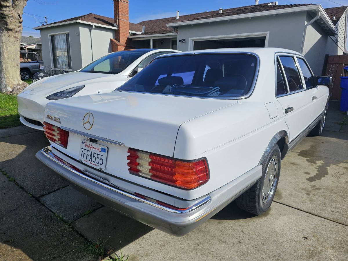 Mercedes-benz-Benz-1987-106538-3