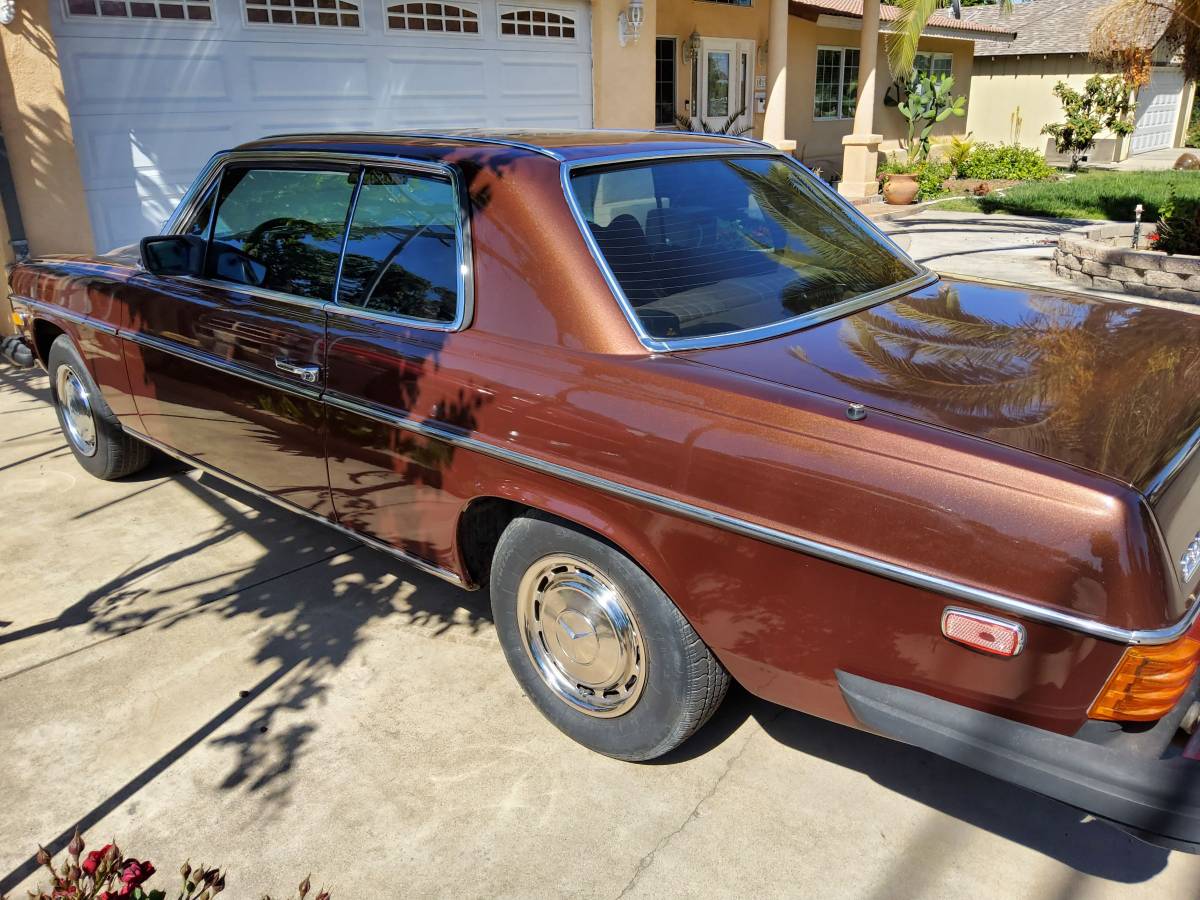 Mercedes-benz-Benz-280c-1975-brown-135540-1